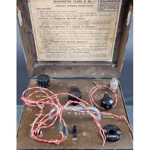 738 - A WWII military radio, Wavemeter, Class D No.1 Mk2.