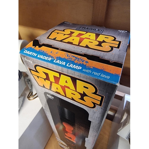 15 - Star Wars: a large collection of various games, puzzles and accessories (most unopened), to inc... 