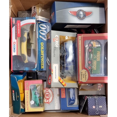 202 - Diecast: a large quantity of boxed diecast vehicles, with examples by Lledo, Matchbox, Corgi, Oxford... 