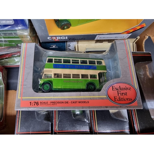 212 - Diecast: a collection of boxed bus and coach models with examples by Corgi, Vanguards and EFE.... 