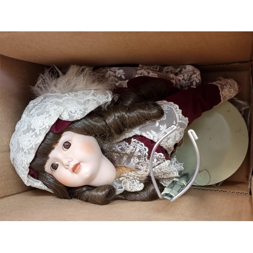 214 - Dolls: Franklin Mint: a boxed Brianna, Princess of Tara porcelain doll; together with 5 other boxed ... 