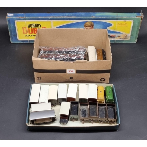 231 - Hornby: a vintage EDG17 Tank Goods Train set (long box); together with a collection of coaches,... 