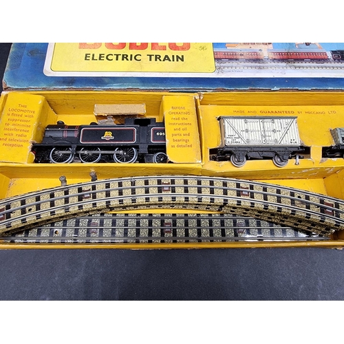 231 - Hornby: a vintage EDG17 Tank Goods Train set (long box); together with a collection of coaches,... 