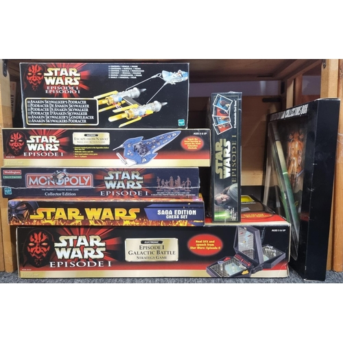 29 - Star Wars: a large collection to include: Anakin Skywalker's Podracer Playset and various other... 