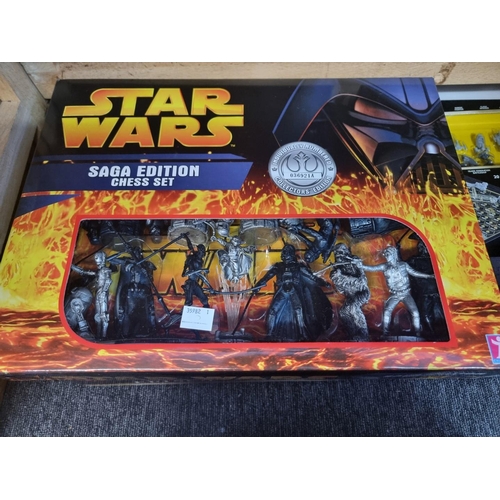 29 - Star Wars: a large collection to include: Anakin Skywalker's Podracer Playset and various other... 