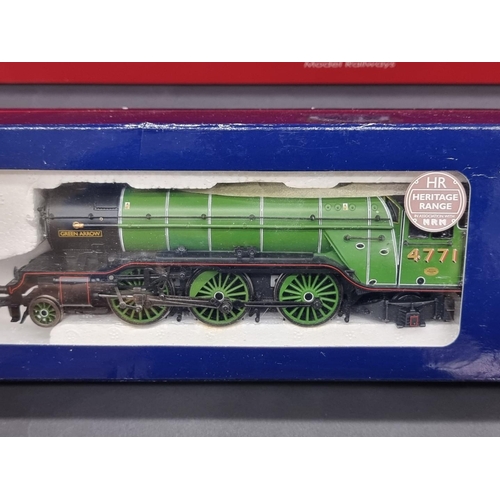 37 - Bachmann: two boxed locomotives, comprising: N Class 1860 Southern No. 32-150V and V2 4771 Green Arr... 