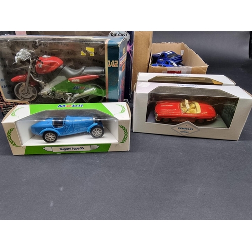 76 - Diecast: a box of mixed vehicles, to include examples by Matchbox, Corgi, Dinky, Maisto and sim... 