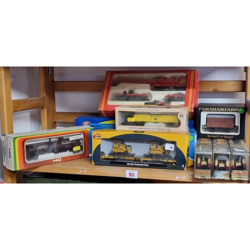 93 - Railway: a collection of boxed items, to include two Airfix locomotives; coaches and goods wagons; t... 