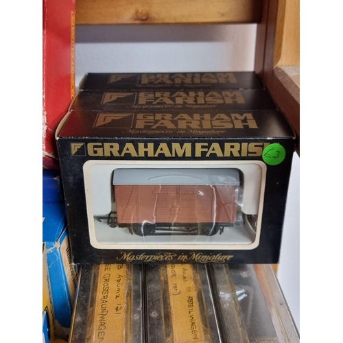 93 - Railway: a collection of boxed items, to include two Airfix locomotives; coaches and goods wagons; t... 