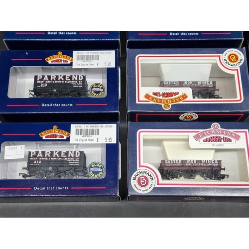 99 - Bachmann: nine boxed wagons, to include War Office 14 Ton Tank Wagons No. 37-666Z. (10)... 