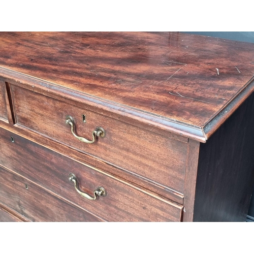 1032 - A George III mahogany chest of drawers, 125cm wide.