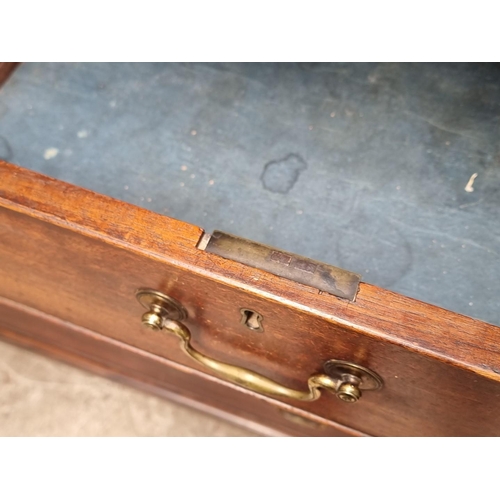 1032 - A George III mahogany chest of drawers, 125cm wide.