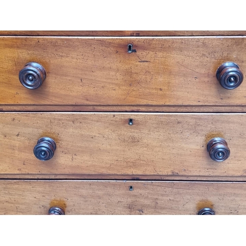 1033 - A Victorian mahogany chest of drawers, 105cm wide.