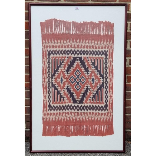 1135 - A small Kelim rug, 98 x 60, in wood frame.