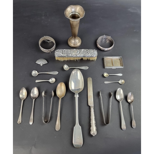 107 - A quantity of silver, silver mounted, and white metal items, 215g weighable.