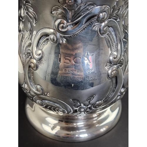 14 - A Victorian silver tankard, probably by James Deakin & Sons, Chester 1898, 13.5cm high, 268g, (i... 