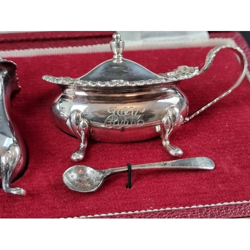 198 - A cased silver three piece condiment set, by Francis Howard Ltd, Sheffield 1970, 141g.... 