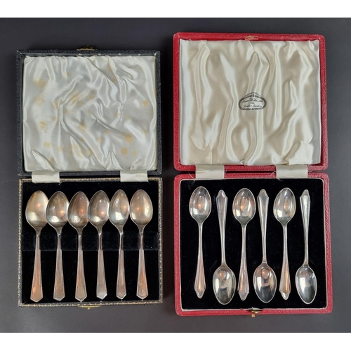 206 - A cased set of six silver coffee spoons, by S&B, Sheffield 1945, 89g; together with a similar se... 