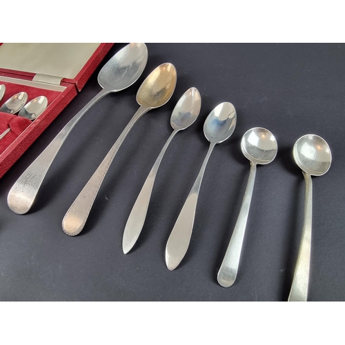 213 - A cased set of six silver bean handled coffee spoons, by Deakin & Francis Ltd, Birmingham 1961; ... 