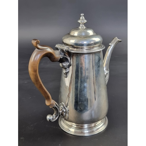 3 - A George II silver coffee pot, by Isaac Cookson, Newcastle 1742, 22cm high, 660g.... 