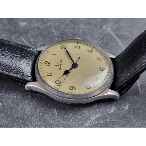 511 - A 1943 military specification Omega '6B/159' stainless steel manual wind civilian wristwatch, 33mm, ... 