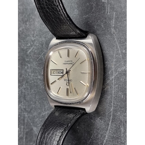 513 - A 1977 Omega 'Seamaster Day-Date' stainless steel quartz wristwatch, 35mm, Ref. 40384238, Cal. ... 