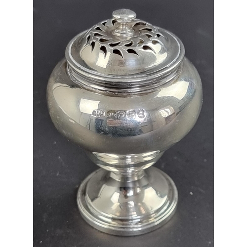 52 - A George III silver posset pot, by W I, London 1790, 9cm high, 75g.