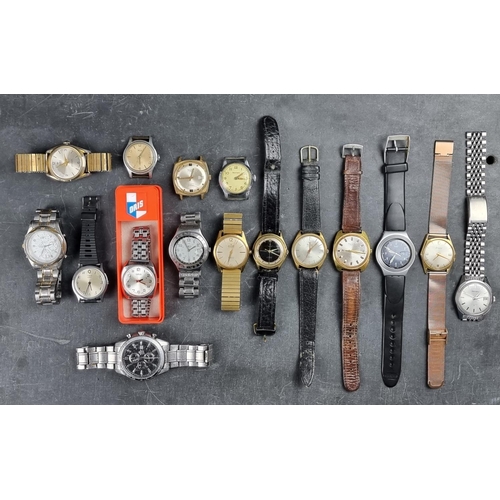 536 - A group of wristwatches, to include examples by Oris, Seiko and Swatch. (16)