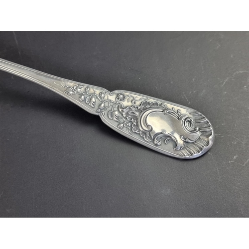 71 - A German white metal ladle, stamped '800'.