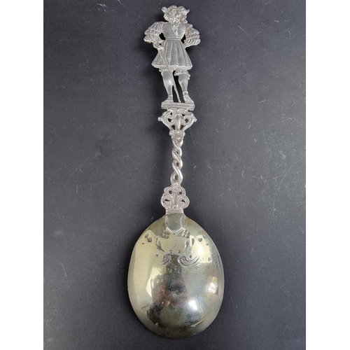 72 - A 19th century Continental silver figural spoon, import mark B Muller & Son, Chester 1898, 99g.... 