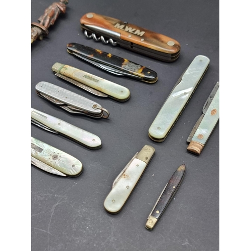 1682 - A mixed group of folding knives and similar, to include some silver bladed examples, (some damage). ... 