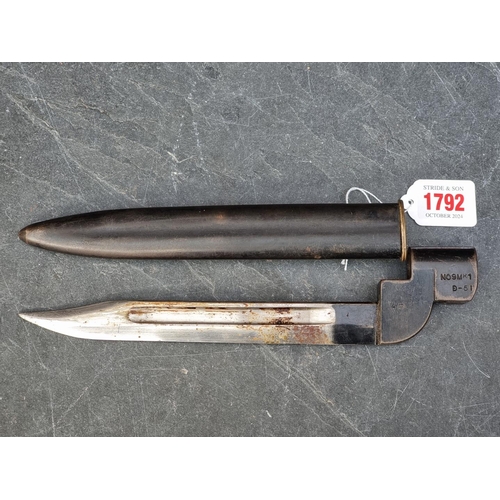 1792 - A post war British military Mk1 bayonet and sheath, stamped 'D' for Enfield and dated 1951, with 20c... 