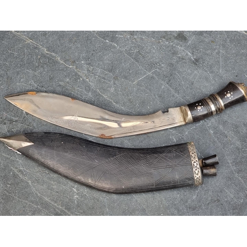 1799 - A WWI German M1895/05 butcher's bayonet and scabbard, by V.C.Schilling–Suhl, dated 1917, with 36cm b... 