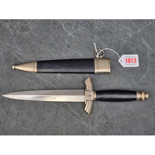 1813 - A WWII German DLV glider pilots dagger and sheath, by F & A Helbig.