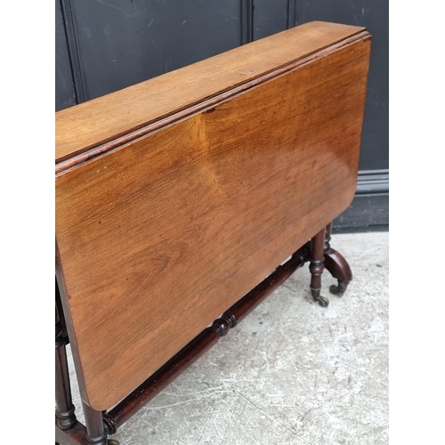 1026 - A Victorian rosewood Sutherland table, 90cm wide.