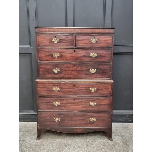 1069 - A diminutive George III mahogany chest on chest, 157.5cm high x 104cm wide.