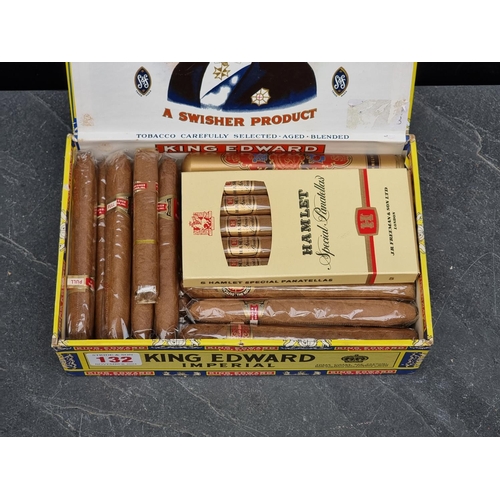 132 - Cigars: a mixed collection, to include: four Schimmelpenninck, each in tube; seven various King Edwa... 