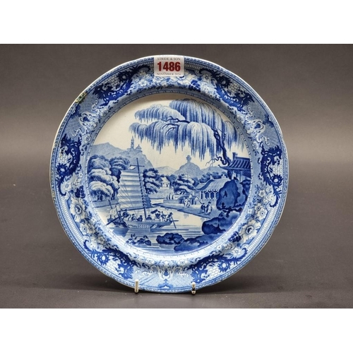 1486 - A circa 1805-15 Davenport 'View of the Imperial Park at Gehol' plate, 25cm diameter, (s.d.).... 