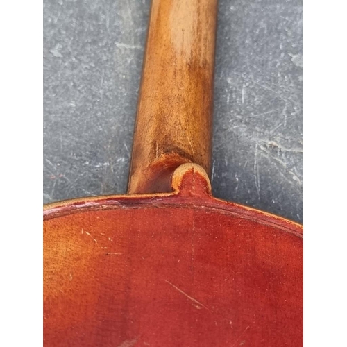 1493 - An old violin, labelled 'Supplied by W Thompson, 33 Homefield Road, Wembley', with 14 1/4in two-piec... 