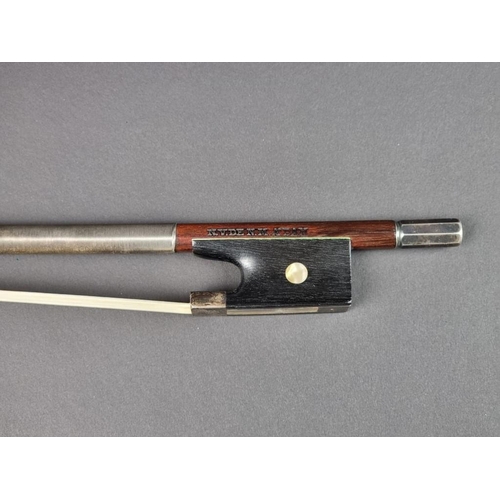 1499 - An interesting silver mounted violin bow, stamped 'N.V.DE N.M. A'DAM', total length 74.3cm, 57.5g.... 