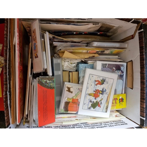 462 - RUPERT THE BEAR: a large quantity of related ephemera, much packaged or boxed as new, mostly st... 