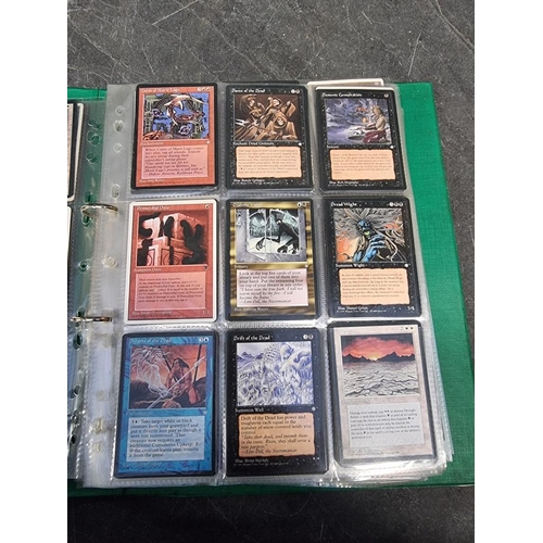 464 - MAGIC: The Gathering: collection of cards in album.