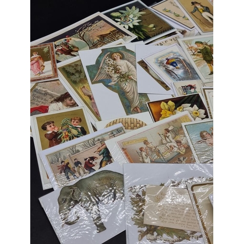 514 - VICTORIAN CHRISTMAS CARDS: a large collection of approx 135 examples, 19thc chromolithographic ... 