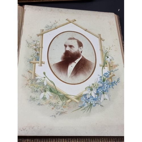 536 - CARTE DE VISITE: a quantity of carte de visite and cabinet cards, loose and in albums. (Tray)... 