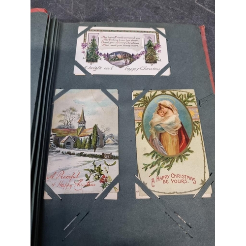 553 - POSTCARD ALBUMS: a group of 3 vintage albums, containing approx 400+ mixed postcards, largely topogr... 