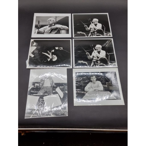 559 - BALLET/CLASSICAL MUSIC: large collection of approx 280 b&w photographs, stars and scenes of... 