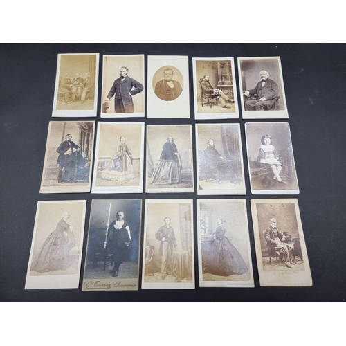 569 - CARTE DE VISITE: collection of approx 140 carte de visite, plus a few cabinet cards and other p... 