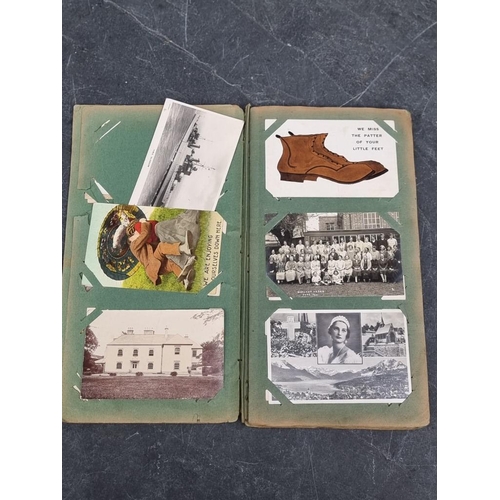 622 - POSTCARD ALBUM: vintage album of approx 120 postcards, mixed topography and greetings, some interest... 