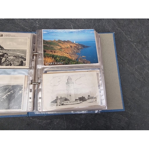 627 - POSTCARDS: LIGHTHOUSES: 3 albums of postcards, comprising 2 of lighthouses and one of piers and... 