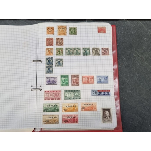 639 - STAMPS: mixed selection housed in 10 albums and box. (Tray)